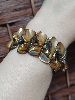 Pearl Stretch Bracelet